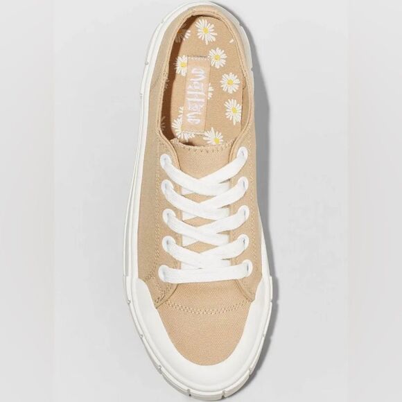 Mad Love Fran Platform Tan Canvas Lace Up Sneakers - Picture 3 of 10